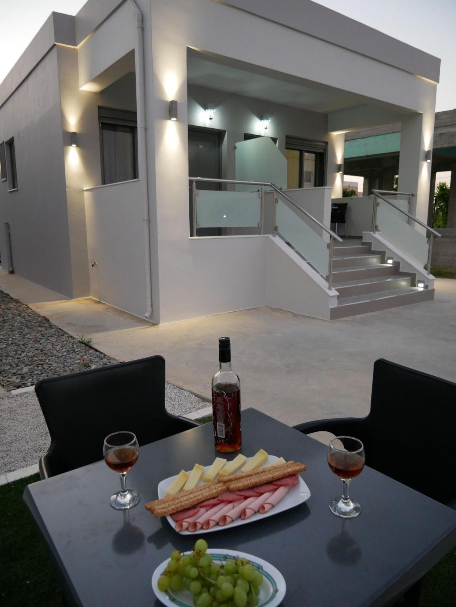 Erotokritos Studios Agia Marina Dış mekan fotoğraf